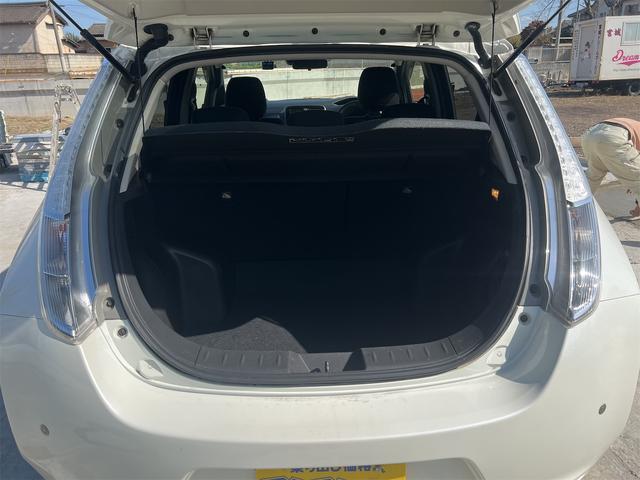 リーフ Ｘ　サンクスエディション（３０ｋｗｈ）　ドライブレコーダー　バックカメラ　ナビ　ＴＶ　クリアランスソナー　オートクルーズコントロール　衝突被害軽減システム　ＬＥＤヘッドランプ　スマートキー　シートヒーター　ＣＶＴ　盗難防止システム（31枚目）