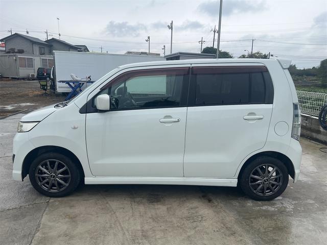 ワゴンＲスティングレー Ｘ　ＥＴＣ　ナビ　スマートキー　電動格納ミラー　ベンチシート　ＣＶＴ　ＣＤ　ＤＶＤ再生　ＵＳＢ　ミュージックプレイヤー接続可　Ｂｌｕｅｔｏｏｔｈ　アルミホイール　エアコン　パワーウィンドウ（10枚目）