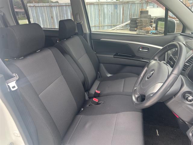 ワゴンＲスティングレー Ｘ　ＥＴＣ　ナビ　スマートキー　電動格納ミラー　ベンチシート　ＣＶＴ　ＣＤ　ＤＶＤ再生　ＵＳＢ　ミュージックプレイヤー接続可　Ｂｌｕｅｔｏｏｔｈ　アルミホイール　エアコン　パワーウィンドウ（19枚目）