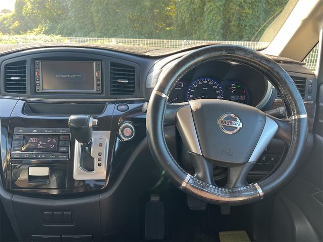 エルグランド 250ハイウェイスター 純正ナビTV ドライブレコーダー ETC バックカメラ 両側電動スライドドア HID スマートキー 後席モニター 3列シート オットマン アルミホイール CD DVD再生 ミュージックプレイヤー接続可(19枚目)