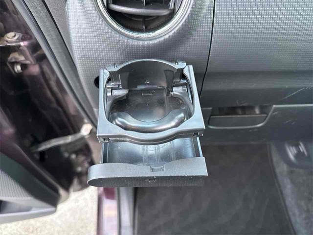 タント カスタムＲＳ　ドライブレコーダー　ＥＴＣ　電動スライドドア　ナビ　ＴＶ　スマートキー　アイドリングストップ　電動格納ミラー　ベンチシート　後席モニター　ＣＶＴ　ＣＤ　ＤＶＤ再生　Ｂｌｕｅｔｏｏｔｈ　アルミホイール（39枚目）