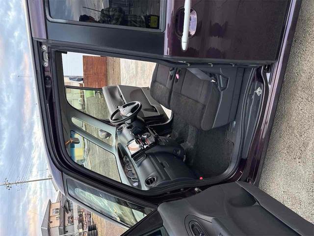 タント カスタムＲＳ　ドライブレコーダー　ＥＴＣ　電動スライドドア　ナビ　ＴＶ　スマートキー　アイドリングストップ　電動格納ミラー　ベンチシート　後席モニター　ＣＶＴ　ＣＤ　ＤＶＤ再生　Ｂｌｕｅｔｏｏｔｈ　アルミホイール（43枚目）