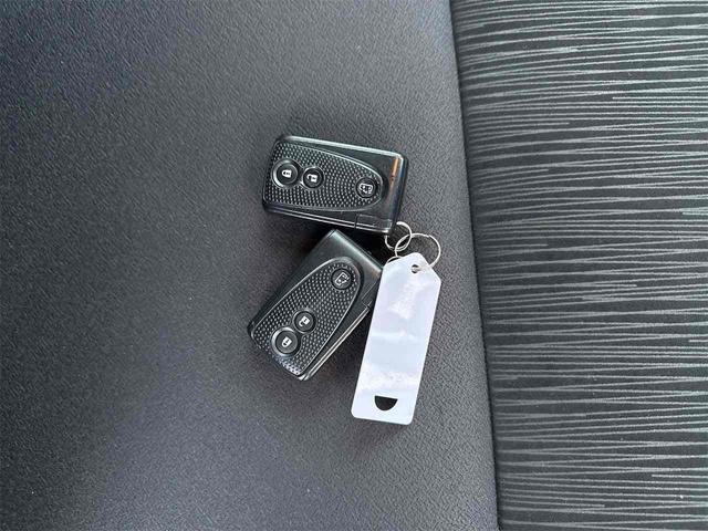 タント カスタムＲＳ　ドライブレコーダー　ＥＴＣ　電動スライドドア　ナビ　ＴＶ　スマートキー　アイドリングストップ　電動格納ミラー　ベンチシート　後席モニター　ＣＶＴ　ＣＤ　ＤＶＤ再生　Ｂｌｕｅｔｏｏｔｈ　アルミホイール（47枚目）