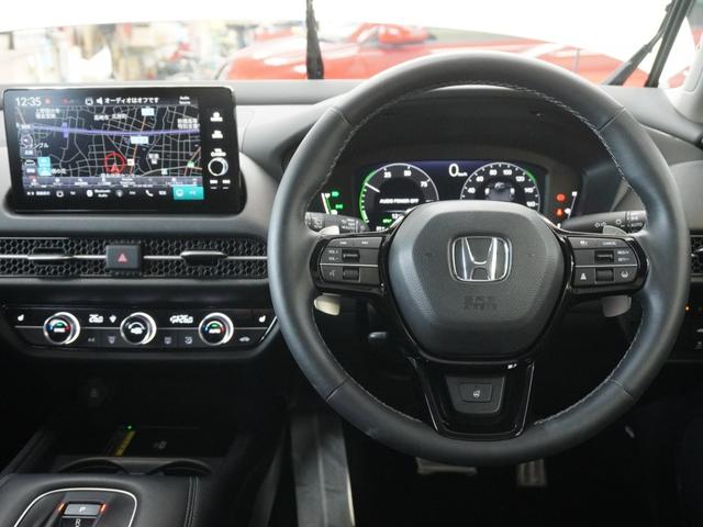 ZR-V e:HEVZ 当社デモカーホンダコネクトディスプレーマルチビューカメラパワーバックドアステアリングヒーターシートヒーターLEDオートライトパーキングソナーホンダセンシング Pセンサー レザー Bカメラ パワ-シ-ト(15枚目)