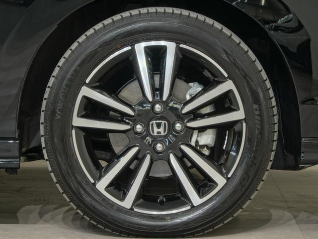 フィット ｅ：ＨＥＶＲＳ　当社デモカー９インチコネクトディスプレイ誤発進抑制機能後方誤発進抑制機能渋滞追従機能付きＡＣＣＬＥＤオートライトオートハイビームパーキングセンサーレーンキープアシストサイドエアバッグ　ナビ＆ＴＶ　禁煙（29枚目）