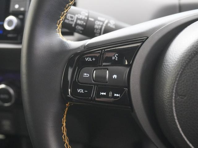 フィット ＲＳ　当社デモカー　９インチプレミアムインターナビ　バックカメラ　ホンダセンシング　ＬＥＤオートライト　パーキングソナー　ＵＳＢポート　コーナーセンサー　イモビライザー　地デジフルセグ　リアカメラ　エアコン（22枚目）