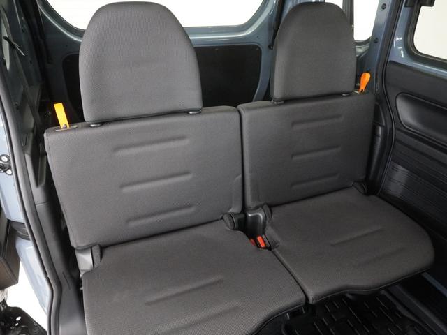 �Q��ڃV�[�g�ł��@�ȒP�ȑ���Ő܂肽���ނ��Ƃ��\�ŁA�t���b�g�ȉ׎��ƂȂ�܂��B