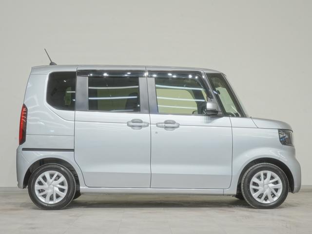 Ｎ－ＢＯＸ ベースグレード　当社デモカー　９インチホンダコネクトナビ　バックカメラ　両側電動スライドドア　ホンダセンシング　ＬＥＤオートライト　パーキングソナー　シートヒーター　衝突軽減システム　スマートキ－　禁煙　ＥＣＯモード（8枚目）