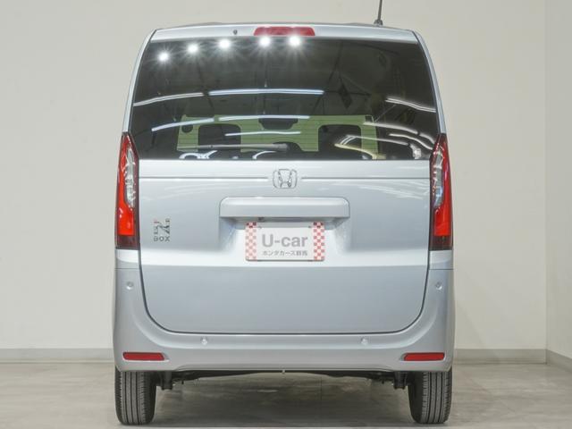 Ｎ－ＢＯＸ ベースグレード　当社デモカー　９インチホンダコネクトナビ　バックカメラ　両側電動スライドドア　ホンダセンシング　ＬＥＤオートライト　パーキングソナー　シートヒーター　衝突軽減システム　スマートキ－　禁煙　ＥＣＯモード（9枚目）