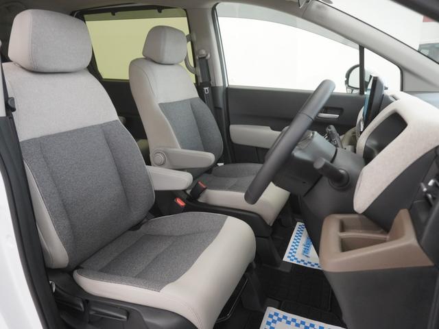 フリード エアーＥＸ　当社デモカー　１１．４インチホンダコネクトナビ　リアクーラー　シートヒーター　バックカメラ　両側電動スライドドア　ホンダセンシング　ＬＥＤオートライト　パーキングソナー　バックモニター　ＤＶＤ　禁煙（11枚目）