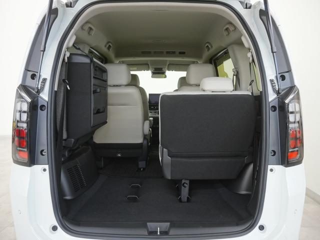 フリード エアーＥＸ　当社デモカー　１１．４インチホンダコネクトナビ　リアクーラー　シートヒーター　バックカメラ　両側電動スライドドア　ホンダセンシング　ＬＥＤオートライト　パーキングソナー　バックモニター　ＤＶＤ　禁煙（15枚目）