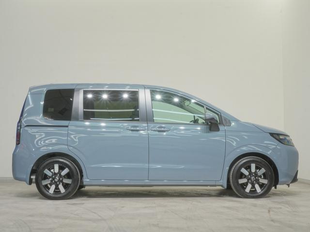 フリード エアーＥＸ　当社デモカー９インチホンダコネクトナビ　シートヒーター　リアクーラー　バックカメラ　両側電動スライドドア　ホンダセンシング　ＬＥＤオートライト　パーキングソナー　バックモニター　盗難防止システム　禁煙（8枚目）