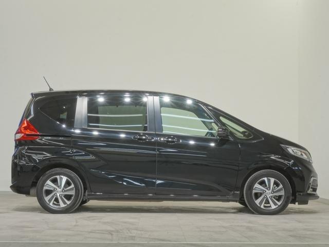 フリード Ｇ・ホンダセンシング　ワンオーナー　インターナビ　バックカメラ　両側電動スライドドアＳパッケージ　ＬＥＤオートライト　アクティブコーナーライト　シートヒーター　サイドエアバッグサイドカーテンエアバッグ　Ｆセグ　ｉストップ（8枚目）