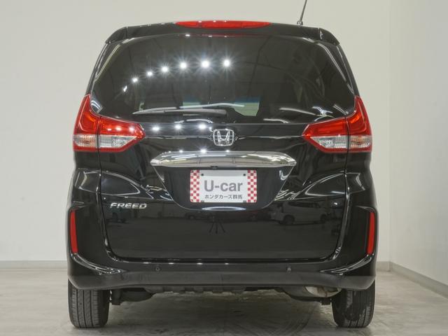 フリード Ｇ・ホンダセンシング　ワンオーナー　インターナビ　バックカメラ　両側電動スライドドアＳパッケージ　ＬＥＤオートライト　アクティブコーナーライト　シートヒーター　サイドエアバッグサイドカーテンエアバッグ　Ｆセグ　ｉストップ（9枚目）
