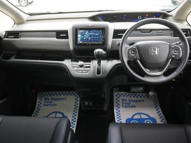 フリード Ｇ・ホンダセンシング　ワンオーナー　インターナビ　バックカメラ　両側電動スライドドアＳパッケージ　ＬＥＤオートライト　アクティブコーナーライト　シートヒーター　サイドエアバッグサイドカーテンエアバッグ　Ｆセグ　ｉストップ（17枚目）