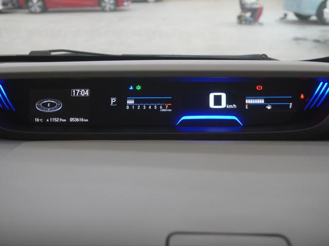 フリード Ｇ・ホンダセンシング　ワンオーナー　インターナビ　バックカメラ　両側電動スライドドアＳパッケージ　ＬＥＤオートライト　アクティブコーナーライト　シートヒーター　サイドエアバッグサイドカーテンエアバッグ　Ｆセグ　ｉストップ（18枚目）