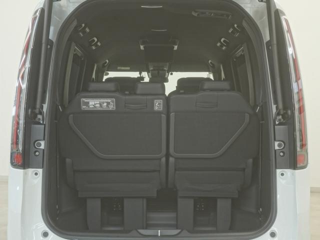 ステップワゴン ｅ：ＨＥＶスパーダ　ワンオーナー９インチコネクトナビ１０．１インチ後席モニターマルチビューカメラシートヒーターブラインドスポットインフォメーションＬＥＤオートライトオートハイビーム両側電動スライドドア　１オーナー　ＥＳＣ（13枚目）