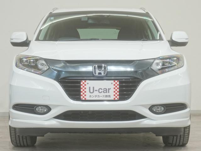 ヴェゼル ハイブリッドＺ　Ｈｏｎｄａインターナビ　ドライブレコーダー　シートヒーター　ＬＥＤオートライト　あんしんパッケージ　クルーズコントロール　サイドエアバッグ・サイドカーテンエアバッグ　Ｒカメ　スマキー　ＬＥＤランプ（7枚目）