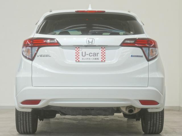 ヴェゼル ハイブリッドＺ　Ｈｏｎｄａインターナビ　ドライブレコーダー　シートヒーター　ＬＥＤオートライト　あんしんパッケージ　クルーズコントロール　サイドエアバッグ・サイドカーテンエアバッグ　Ｒカメ　スマキー　ＬＥＤランプ（9枚目）