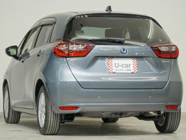 フィット ｅ：ＨＥＶホーム　ワンオーナー　８インチインターナビ　前後ドライブレコーダー　モデューロアルミホイール　ＬＥＤオートライト　オートハイビーム　渋滞追従機能付きＡＣＣ　サイドエアバッグ・サイドカーテンエアバッグ　ＥＴＣ（9枚目）