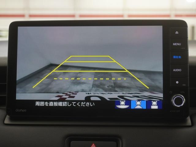 ヴェゼル ｅ：ＨＥＶＺ　ワンオーナー　９インチインターナビ　シートヒーター　ステアリングヒーター　パワーテールゲート　ブラインドスポットインフォメーション　渋滞追従機能付きＡＣＣ　レーンキープアシスト　誤発進抑制機能　ＥＴＣ（19枚目）