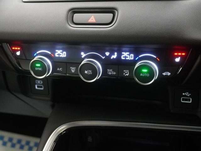 ヴェゼル ｅ：ＨＥＶＺ　ワンオーナー　９インチインターナビ　シートヒーター　ステアリングヒーター　パワーテールゲート　ブラインドスポットインフォメーション　渋滞追従機能付きＡＣＣ　レーンキープアシスト　誤発進抑制機能　ＥＴＣ（22枚目）