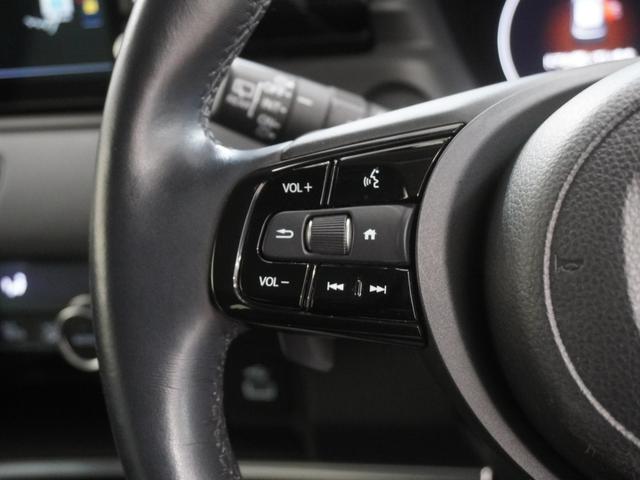 ヴェゼル ｅ：ＨＥＶＺ　ワンオーナー　９インチインターナビ　シートヒーター　ステアリングヒーター　パワーテールゲート　ブラインドスポットインフォメーション　渋滞追従機能付きＡＣＣ　レーンキープアシスト　誤発進抑制機能　ＥＴＣ（24枚目）