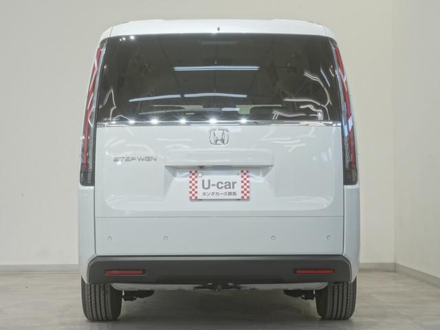 ステップワゴン エアーＥＸ　当社デモカー　１１．４インチコネクトナビ　シートヒーター　両側電動スライドドア　ブラインドスポットインフォメーション　パワーバックドア　２列目オットマン　渋滞追従機能付きＡＣＣ　レーンキープアシスト（9枚目）