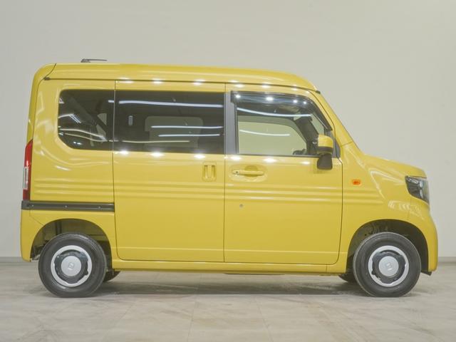 ���A�h�A�͍��E�X���C�h�h�A�ƂȂ��Ă���܂��B�@�Q�n�̋������ł��h�A�������邱�Ƃ��Ȃ��̂ŁA�����ꏊ�ł����S���ĉו��Ȃǂ��������Ƃ��\�ł��B