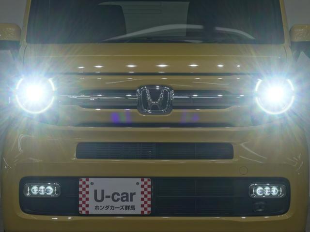 �k�d�c�w�b�h���C�g�i�I�[�g�n�C�r�[���@�\�t�j�����ڂ���Ă���A�����܂Ŗ��邭�ψ�ɏƂ炵�A�������H���ł̈��S�������サ�Ă���܂��B