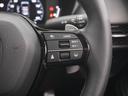 e:HEVZ 当社デモカーホンダコネクトディスプレーマルチビューカメラ後退出庫サポートパーキングソナーステアリングヒーターシートヒーターパワーバックドアLEDオートライトホンダセンシング Pセンサー レザー 地デジ(26枚目)