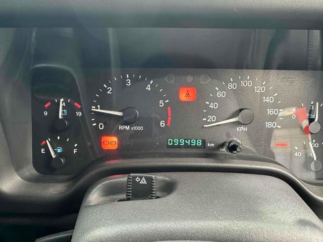 ジープ・ラングラー ベースグレード 4WD ETC ナビ AT CD ミュージックプレイヤー接続可 エアコン(44枚目)