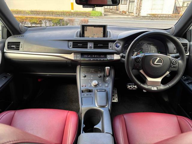 CT CT200h Fスポーツ ドライブレコーダー ETC バックカメラ ナビ クリアランスソナー オートクルーズコントロール アルミホイール オートライト LEDヘッドランプ パワーシート スマートキー アイドリングストップ(2枚目)