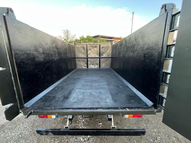 フォワード 深ダンプ 全塗装済み MT6速 ルーフキャリア付き ETC 電動格納ミラー(22枚目)