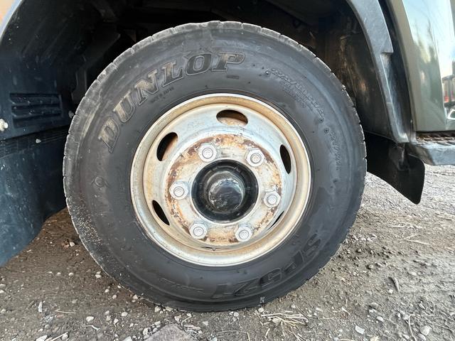 フォワード 深ダンプ 全塗装済み MT6速 ルーフキャリア付き ETC 電動格納ミラー(35枚目)