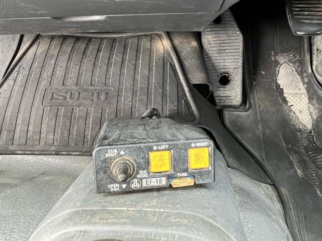 フォワード Lゲートダンプ 電動コボレーン付き 電動格納ミラー(31枚目)