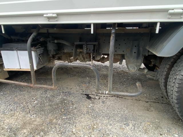 デュトロ 　４ＷＤ　走行８万Ｋｍ　平成２９年式　軽油タンク　日野　デュトロ（13枚目）