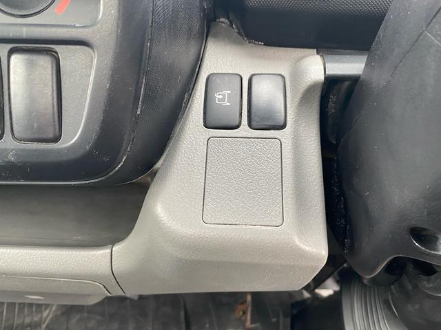 デュトロ 　４ＷＤ　走行８万Ｋｍ　平成２９年式　軽油タンク　日野　デュトロ（18枚目）