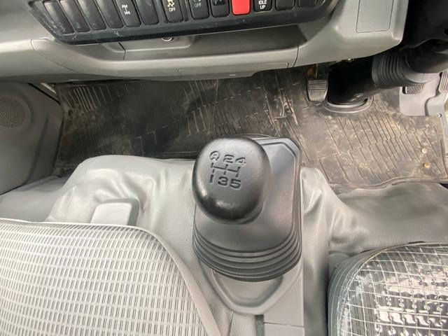 デュトロ 　４ＷＤ　走行８万Ｋｍ　平成２９年式　軽油タンク　日野　デュトロ（19枚目）