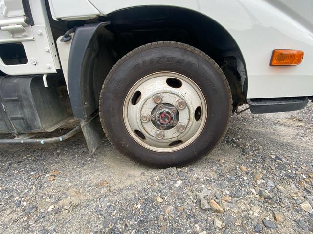 デュトロ 　４ＷＤ　走行８万Ｋｍ　平成２９年式　軽油タンク　日野　デュトロ（22枚目）