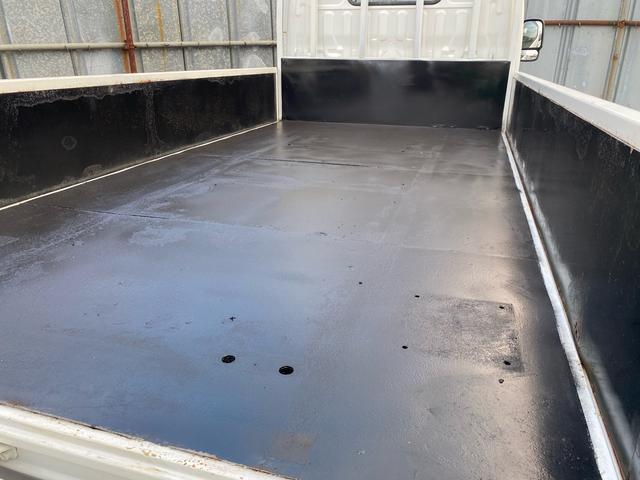 デュトロ 　４ＷＤ　走行８万Ｋｍ台　平成２９年式（12枚目）