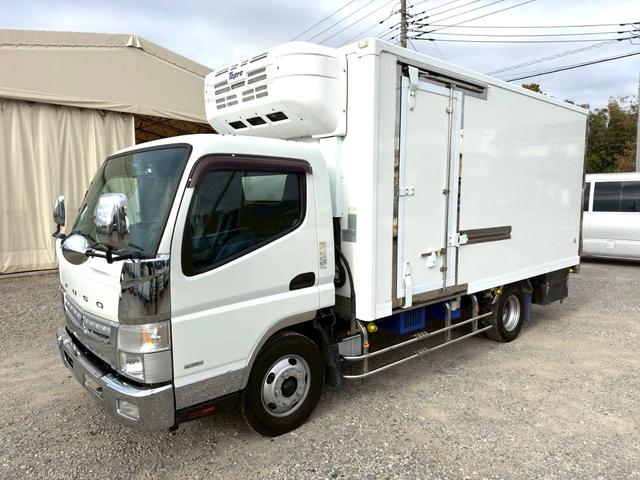 キャンター 　ワイド　ロング　メッキ　ステン　バックカメラ　キーレス　５ＭＴ　３ｔ積載　東プレ製　低温（－３０℃設定）　ＸＶ３２ＬＳＣ　左スライドドア　スタンバイ（コード欠）　リア３枚扉　ラッシング２段　床シマ板（2枚目）