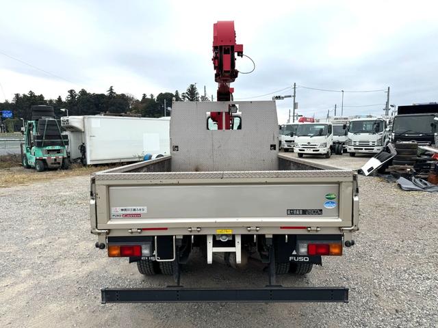 キャンター 　４段クレーン　ラジコン付き　標準　セミロング　ＥＴＣ２．０　キーレス　デュオニック　ユニック　ＵＲＵ２６４　ＲＫＫ　２０１７．８　２．６３ｔ吊り　ラジコン　フックイン　床木製　３方開（7枚目）