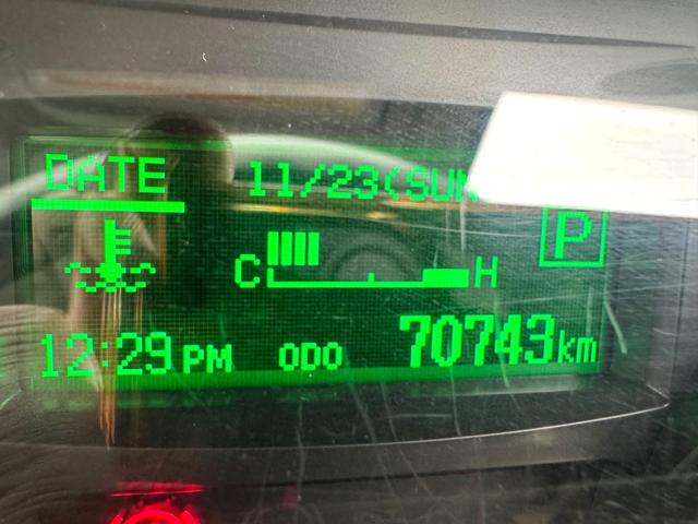 キャンター 　４段クレーン　ラジコン付き　標準　セミロング　ＥＴＣ２．０　キーレス　デュオニック　ユニック　ＵＲＵ２６４　ＲＫＫ　２０１７．８　２．６３ｔ吊り　ラジコン　フックイン　床木製　３方開（28枚目）