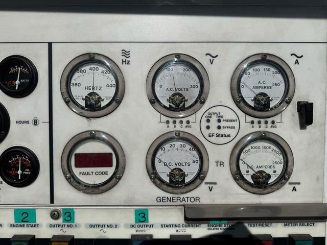 ダイナトラック 　発電機付ヒラ　バックカメラ　アイドリングストップ　ＡＴ　ＨＯＢＡＲＴ　６０ＫＶＡ　６０ＣＵ２０　アワーメーター４１４５ｈ　作業灯４ヶ（19枚目）