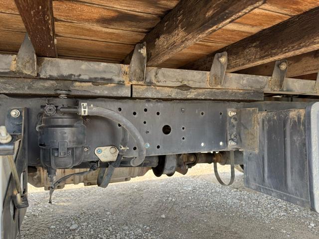 デュトロ ワイド ロング フルジャストロー ETC 5MT <平>3方開 ロープ穴4対 ロープフックサイド13対 リア4ヶ 床木製 積載1.95t(18枚目)