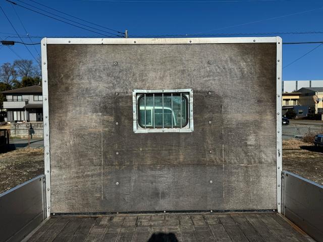 ファイター 57標準 リアエアサス アルミヒラ 車検付き 6MT 積載3.6t 2013/2 小平 A1302020 5方開 引出しフック9対ロープフックサイド12対 リア2ヶ 床木製(17枚目)