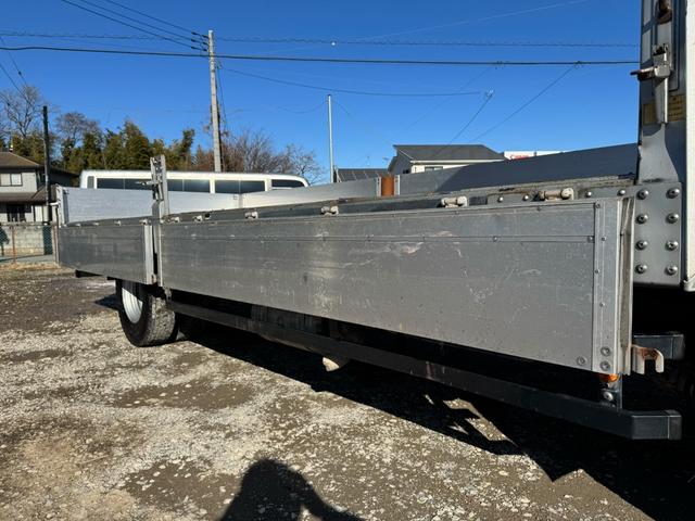 ファイター 57標準 リアエアサス アルミヒラ 車検付き 6MT 積載3.6t 2013/2 小平 A1302020 5方開 引出しフック9対ロープフックサイド12対 リア2ヶ 床木製(18枚目)