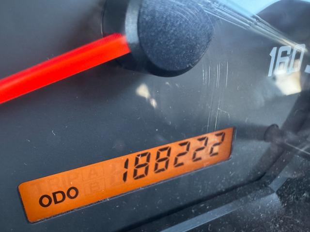 エルフトラック 　天蓋付き深ダンプ　ルーフキャリア　バックカメラ　ＥＴＣ　６ＭＴ　積載２ｔ　モリタ製　ＮＧ４０Ｅ－Ｔ　３９１６３１０１　天蓋（28枚目）