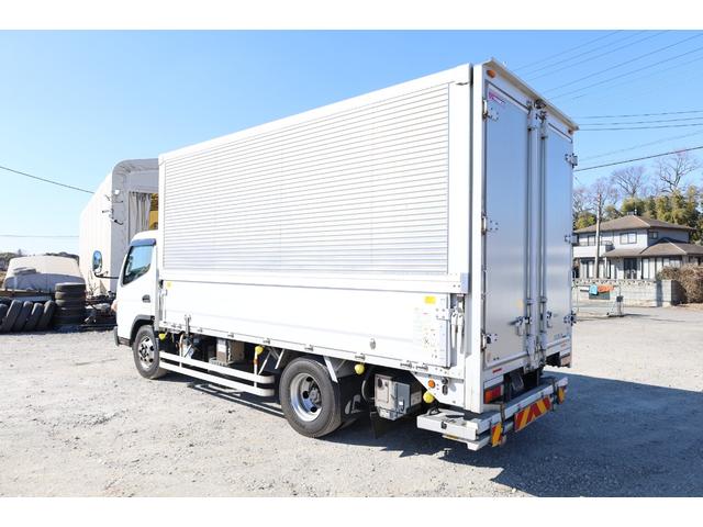 キャンター 　ワイド　ロング　格納ゲート　バックカメラ　ＥＴＣ２．０　キーレス　積載３．４５ｔ　パブコ　９０度ストッパー　引出しフック５対　ラッシング２段　床木　新明和　格納３枚　ラジコン　最大昇降質量１０００ｋｇ（4枚目）